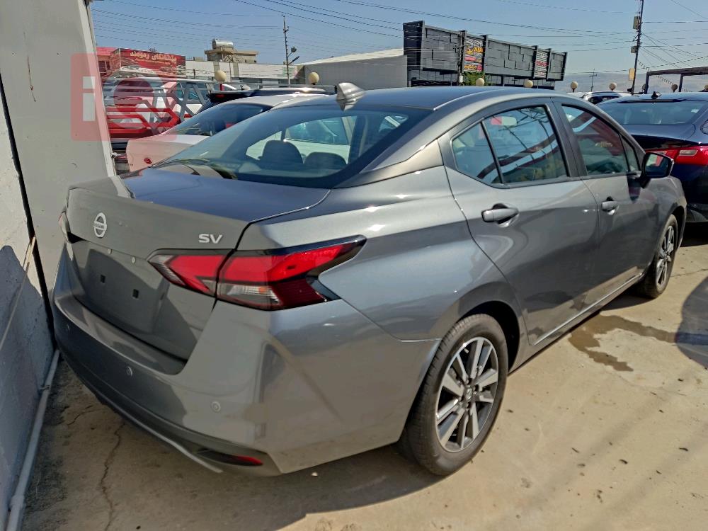 Nissan Versa